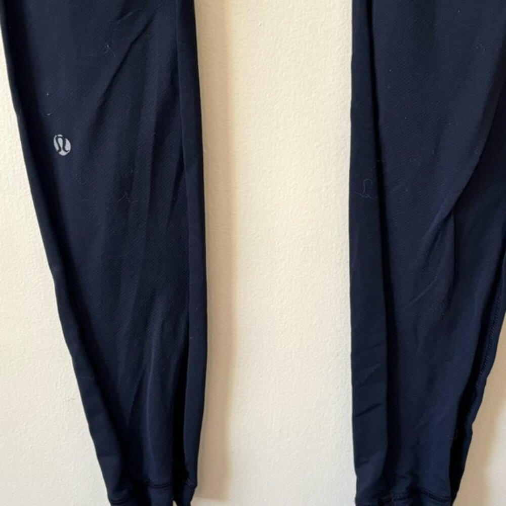 Lululemon| Women’s Black Fast And Free Run 28”Leggings Tights Back Zip Size US 6 - Picture 2 of 5